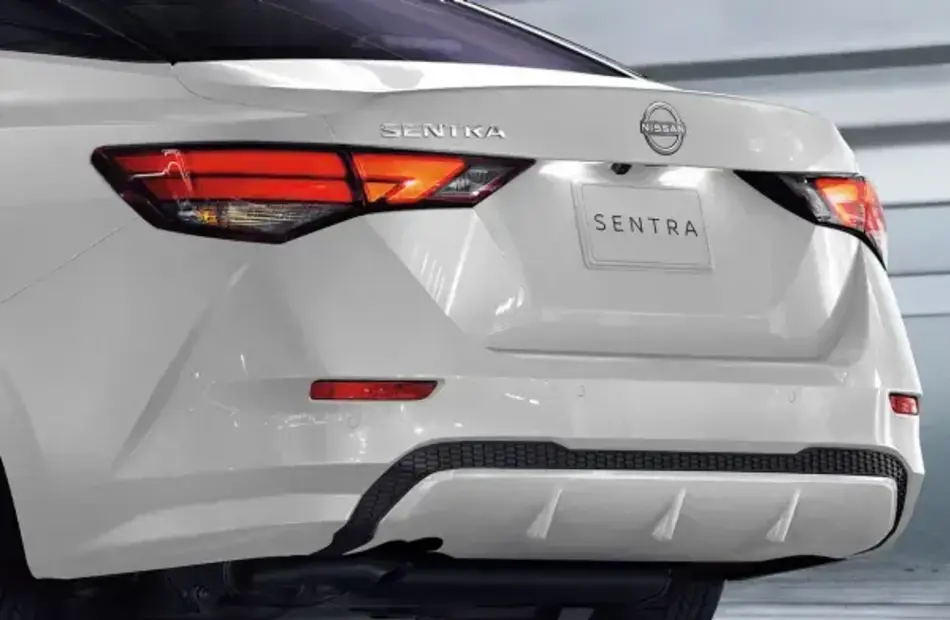 Detalhe visual do Nissan Sentra 2026